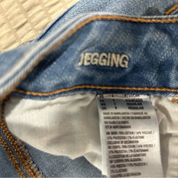 Light Blue Women Jeans - Picture 2 of 2